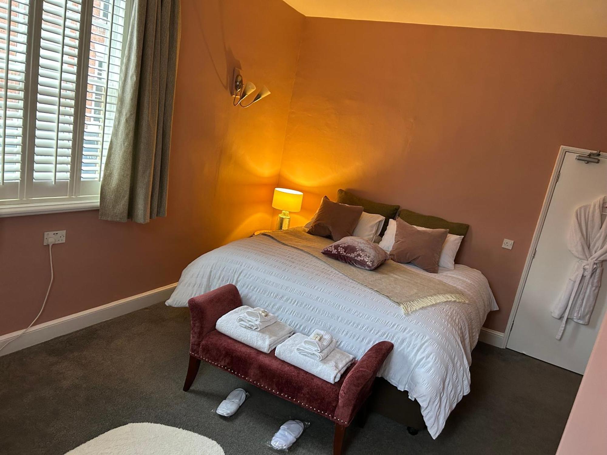 The Crown Hotel Southwell  Buitenkant foto